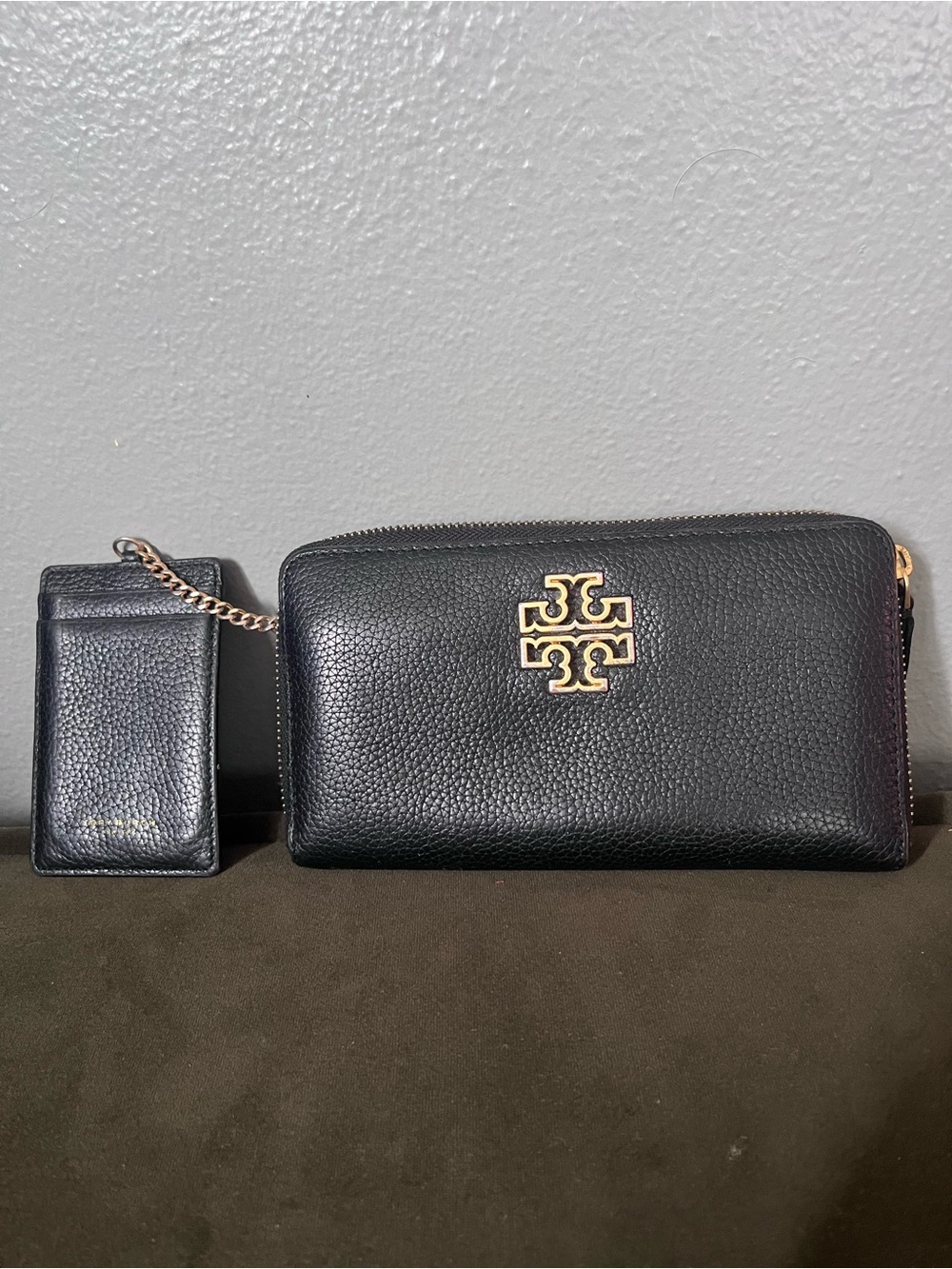 Tory Burch Black Pebbled Leather Zip Wallet with Gold Logo and Card Holder